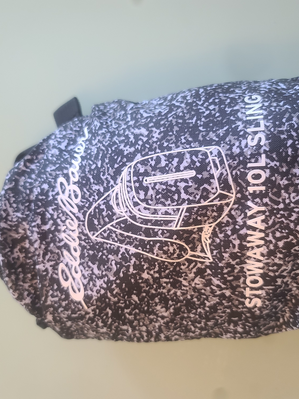 Eddie Bauer Stowaway 10L Sling Bag - Black/White Print